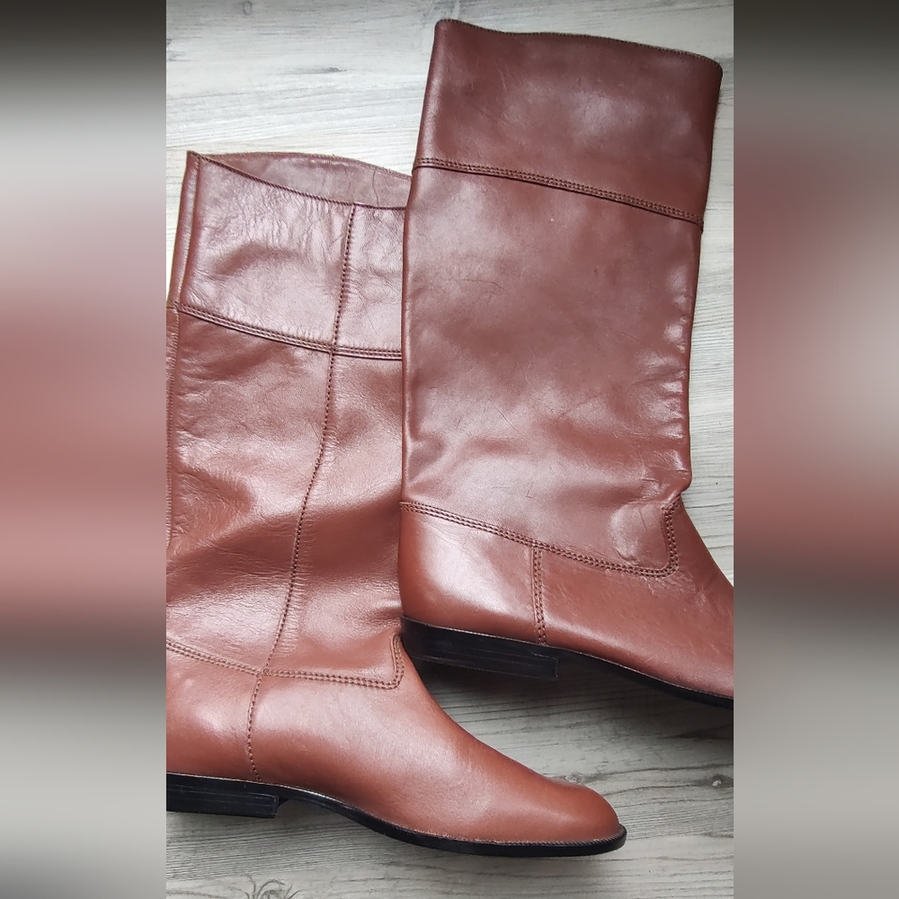 Brown riding Boot